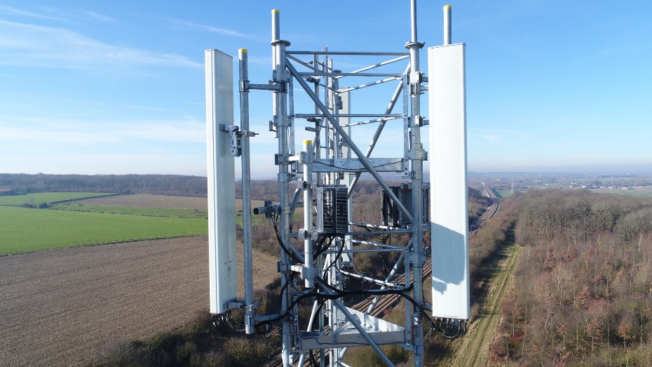 Bretagne (Le Tr&eacute;voux): probl&egrave;me de r&eacute;seau mobile